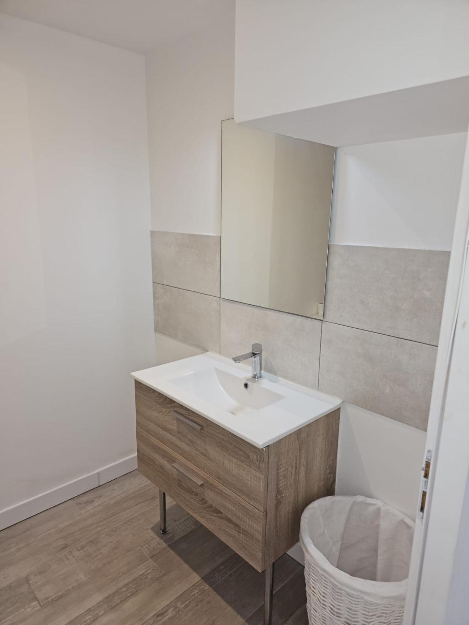 Spacieux T2, Residence Charles Trenet Narbonne Exteriör bild